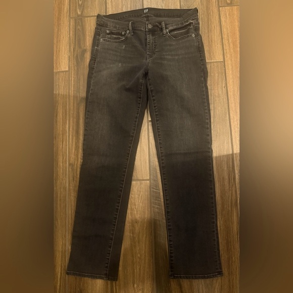 GAP Denim - GAP Classic Straight Leg Jeans - Black Wash - Size 32R - EUC